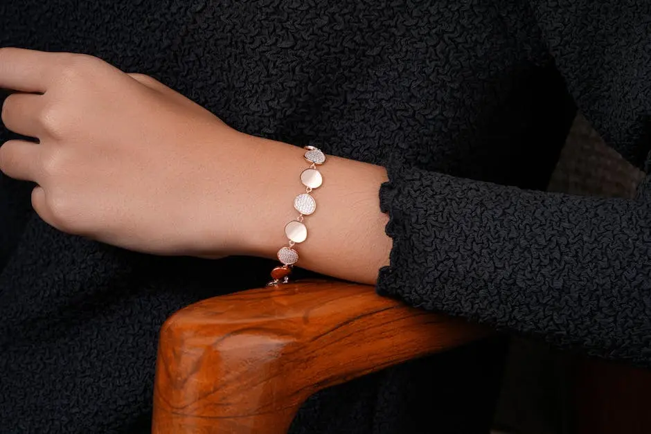 How Does a Modern Collection Differ from Classic Styles?