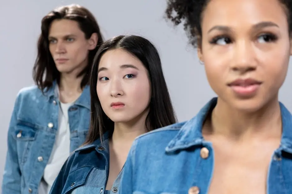 Effortlessly Chic: Pairing Outfits with Denim Jackets
